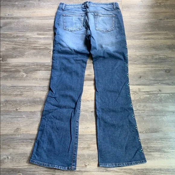 Women's Celebrity Pink Distressed And Studded With Stones Flare Bottom Jeans 28 - Picture 9 of 13